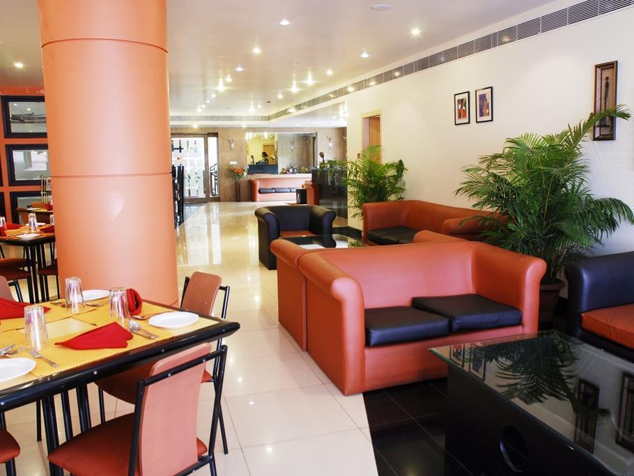 Vishwaratna Hotel Guwahati Luaran gambar