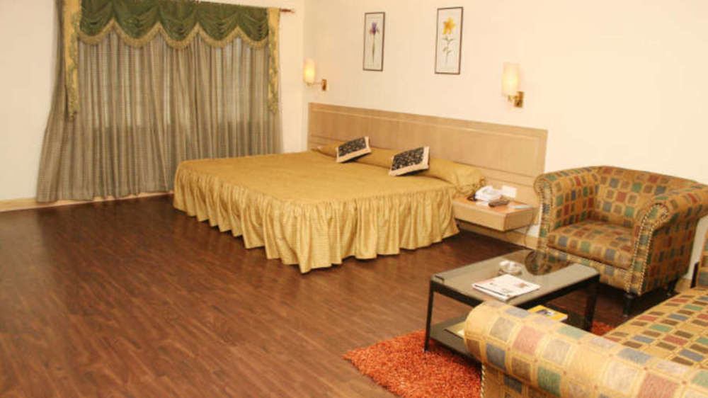 Vishwaratna Hotel Guwahati Luaran gambar
