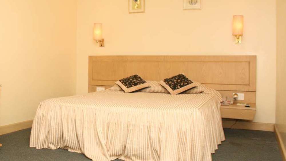 Vishwaratna Hotel Guwahati Luaran gambar