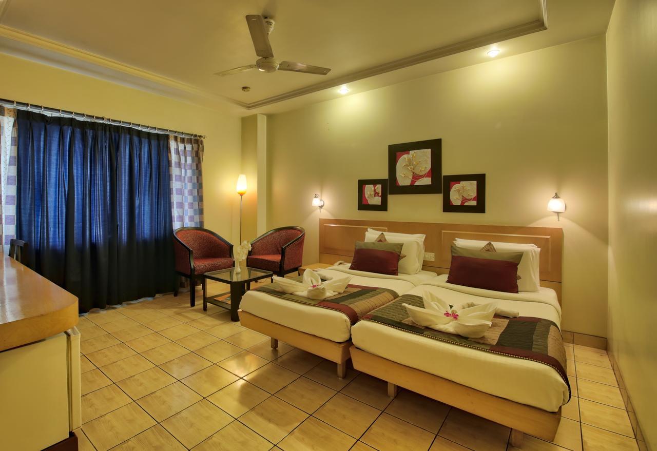 Vishwaratna Hotel Guwahati Luaran gambar