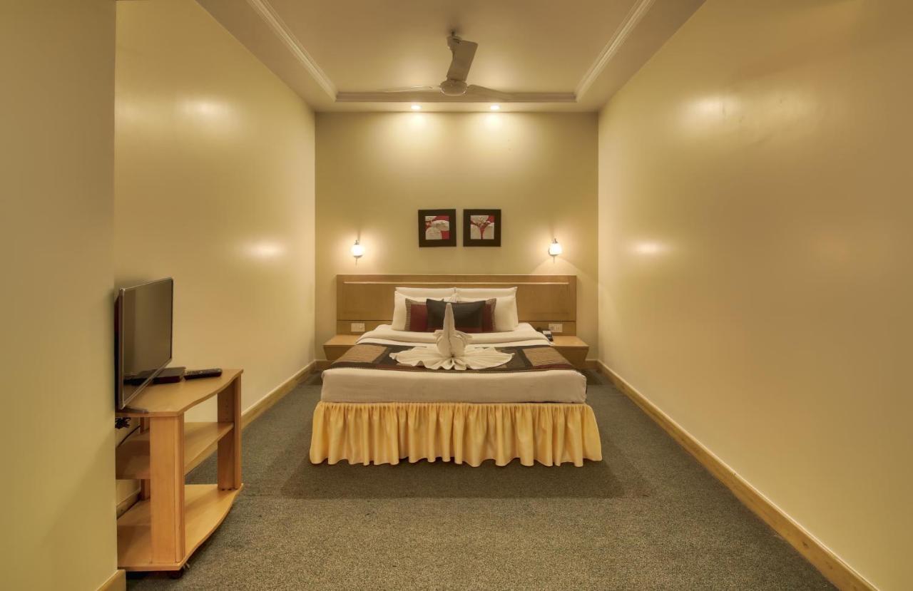 Vishwaratna Hotel Guwahati Luaran gambar