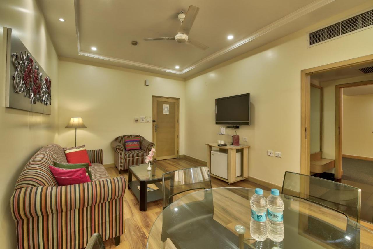 Vishwaratna Hotel Guwahati Luaran gambar