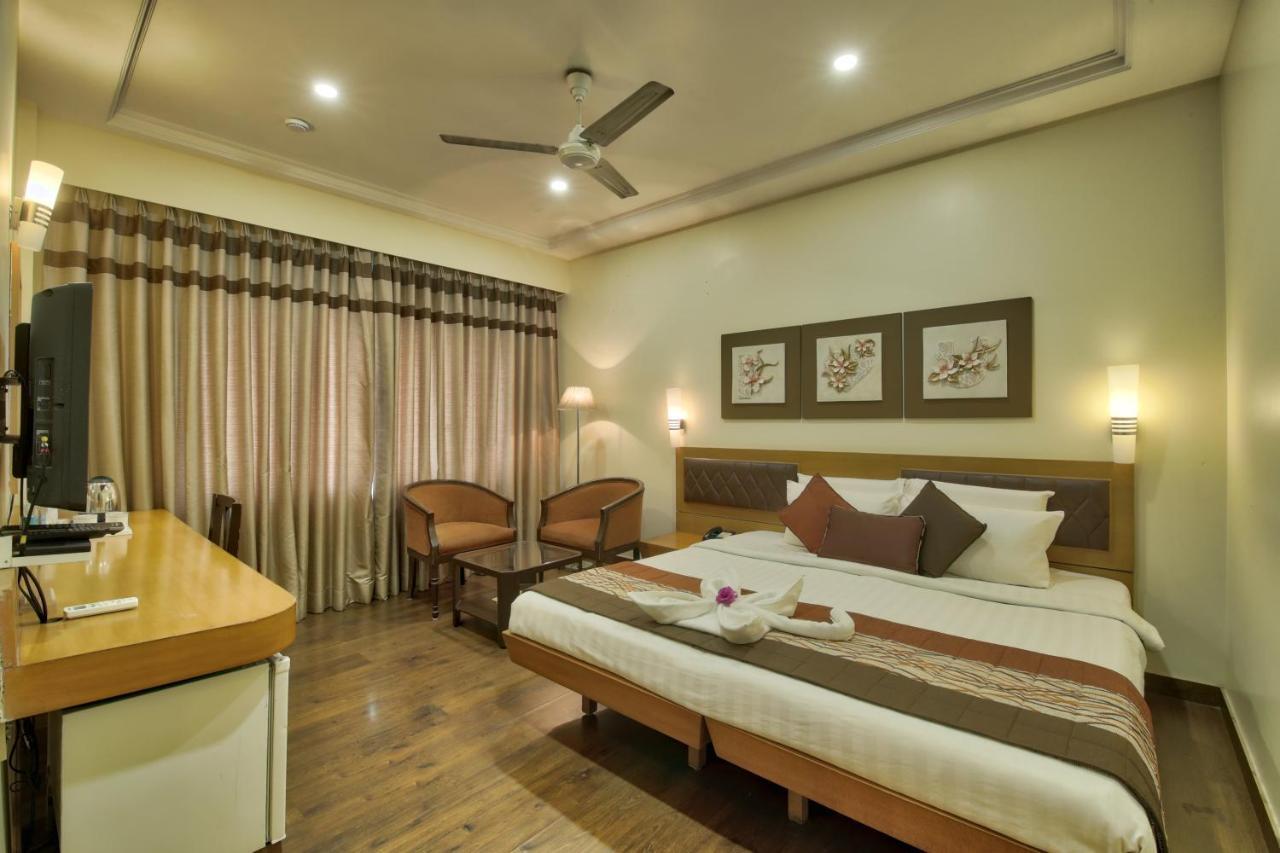 Vishwaratna Hotel Guwahati Luaran gambar