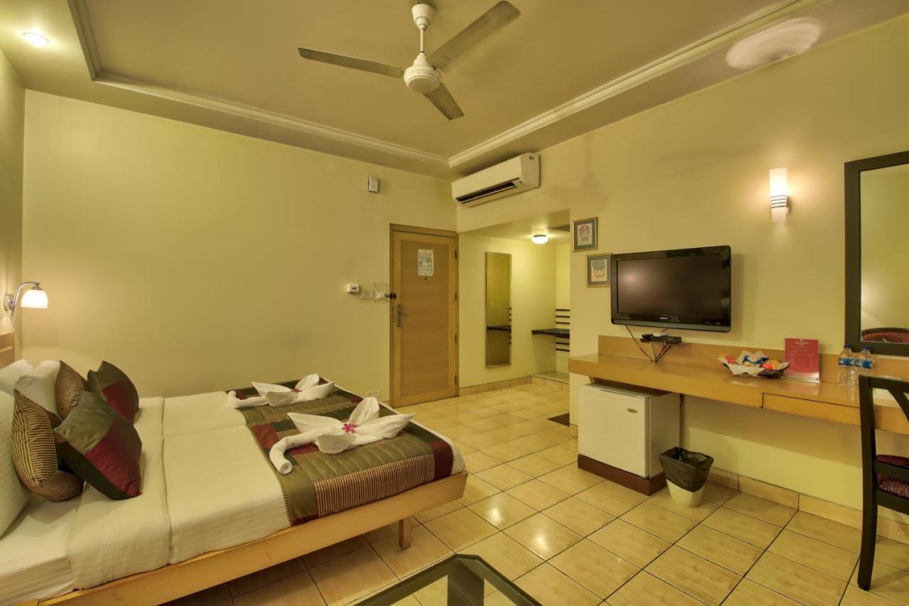 Vishwaratna Hotel Guwahati Luaran gambar